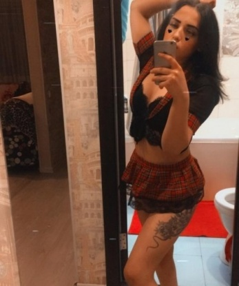 Опытная и умелая особа женского пола готова подарить тебе незабываемые минуты страсти и наслаждения. Только взрослые и состоятельные мужчины. Гарантирую конфиденциальность и хорошее настроение. 4559, 21 год